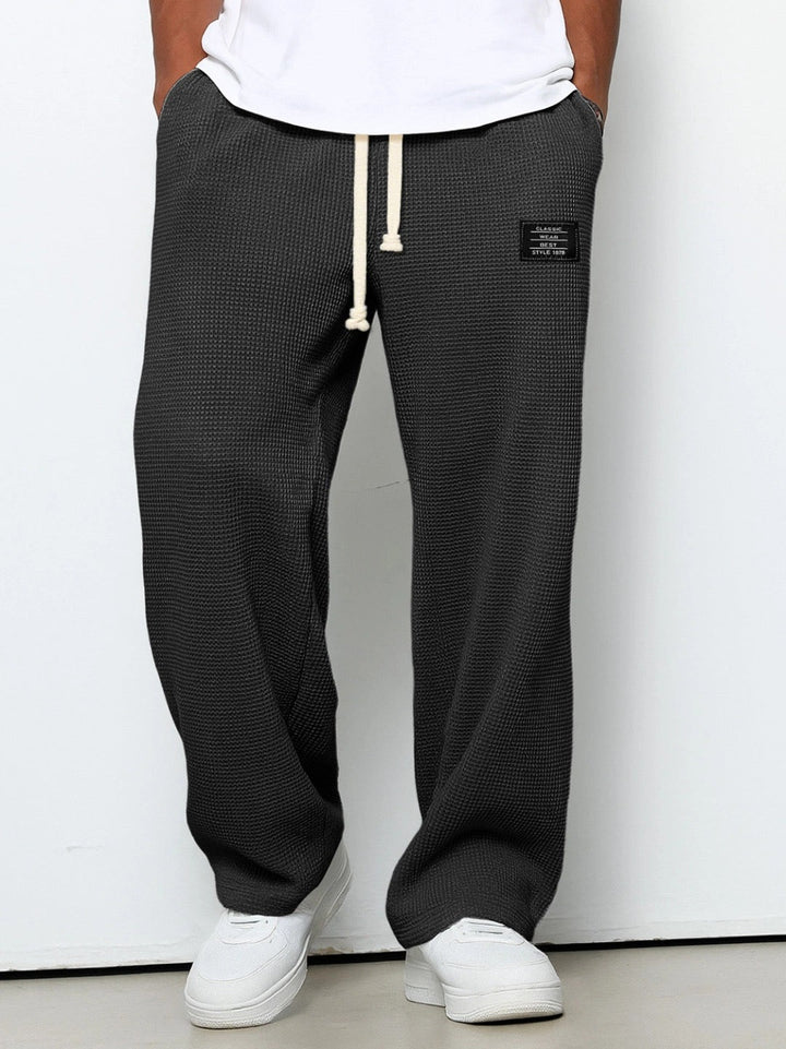 Men’s Relaxed-Fit Textured Joggers
